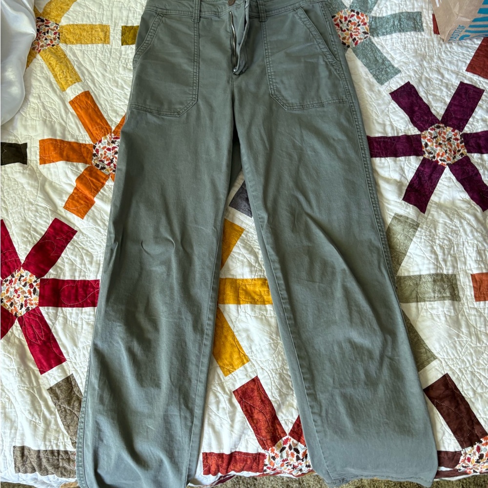 Gap trousers